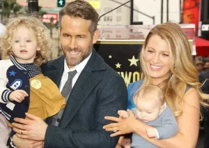 Ryan Reynolds & Blake Lively hilariously freak out at the Taylor Swift Concert