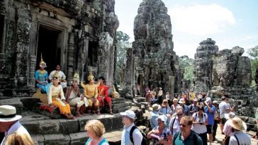 Visitors in a Bali temple