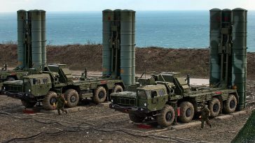 US warns India not to buy s-400