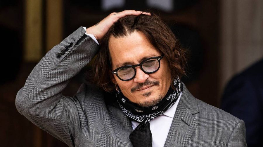 Johnny Depp Feels Boycotted By Hollywood!