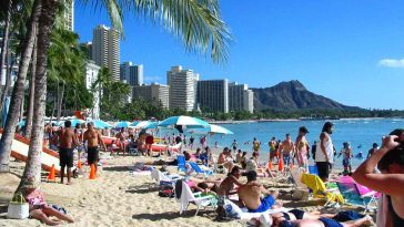 Hawaii Natives Want To Reduce Tourism, Here’s Why!