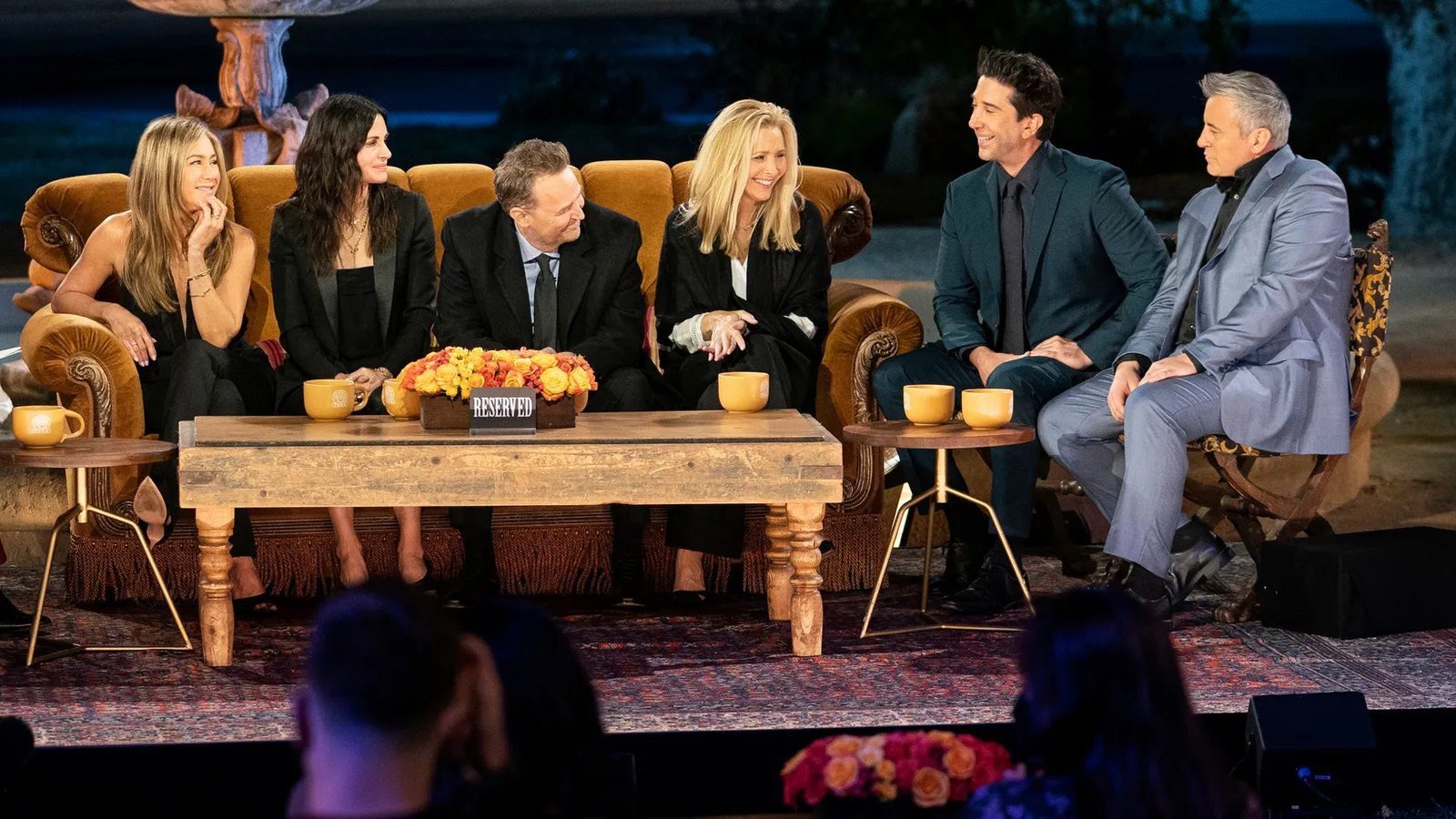 Review: Friends Reunion – Shines And Hypes!