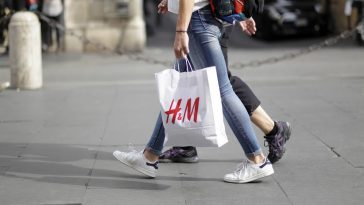 H&m Temporarily Shut New York Store!
