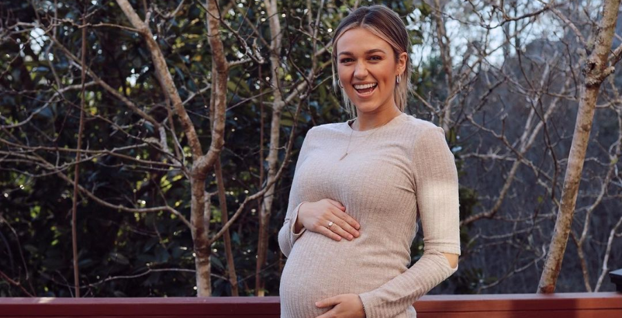 Sadie Robertson Is ‘less Shallow’ During Second Pregnancy