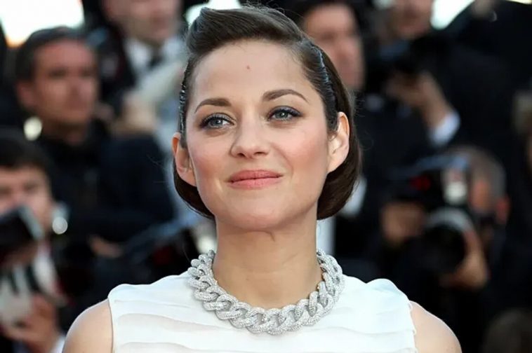 Marion Cotillard: From Oscar Glory To Fashion Icon – A Hollywood Journey