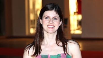 “percy Jackson” Star, Alexandra Daddario, Is Pregnant!